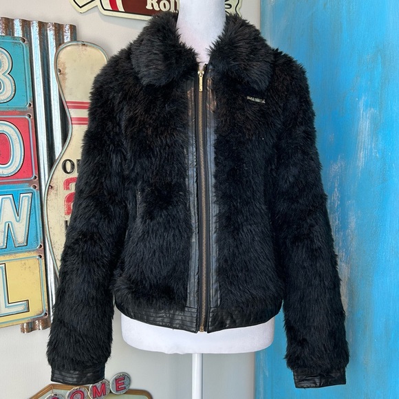 Rocawear Black Faux Fur Zip Up Jacket - Picture 1 of 11